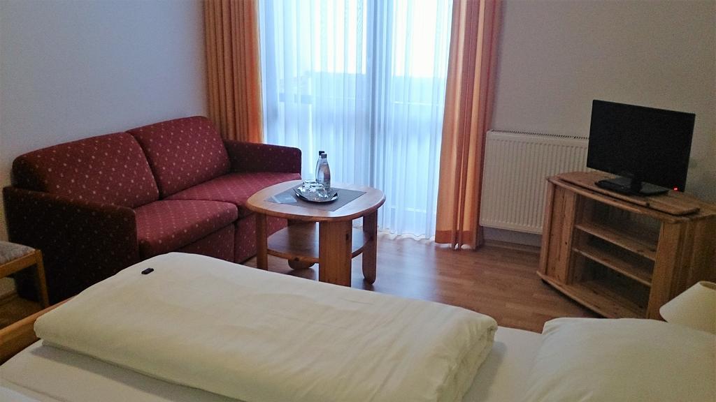 Waldhotel Zoebischhaus Bad Reiboldsgruen Ngoại thất bức ảnh